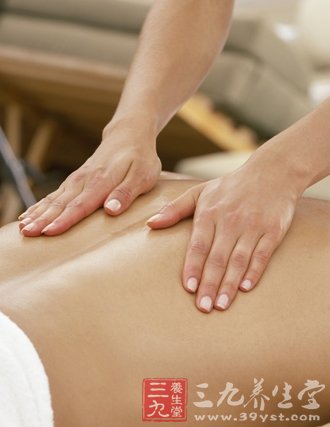 點擊將在新窗口查看全圖 中醫(yī)養(yǎng)生 常灸三穴位健康無憂
